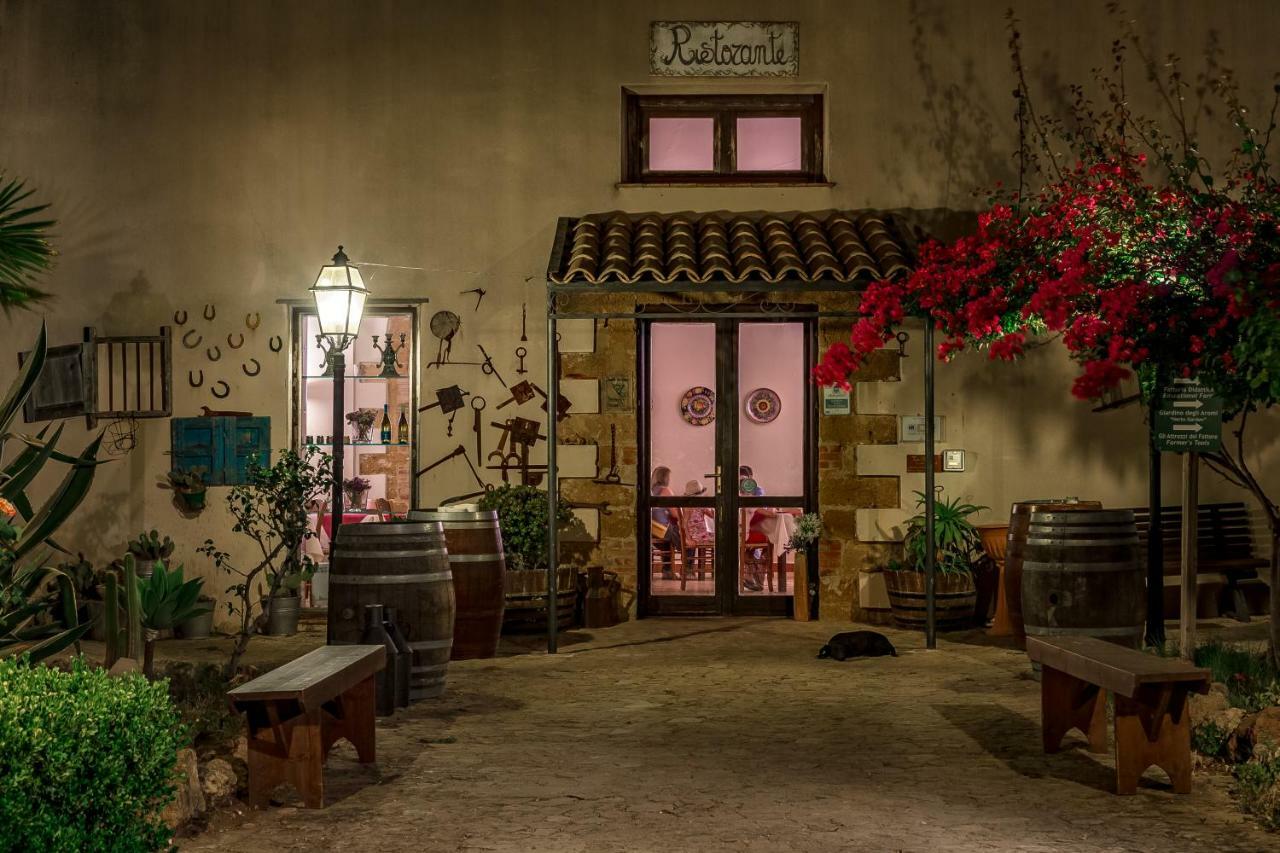 Agriturismo Tenuta Stoccatello メンフィ エクステリア 写真