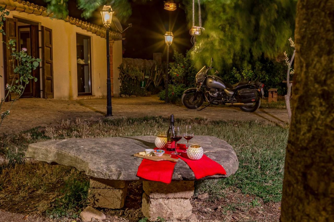 Agriturismo Tenuta Stoccatello メンフィ エクステリア 写真