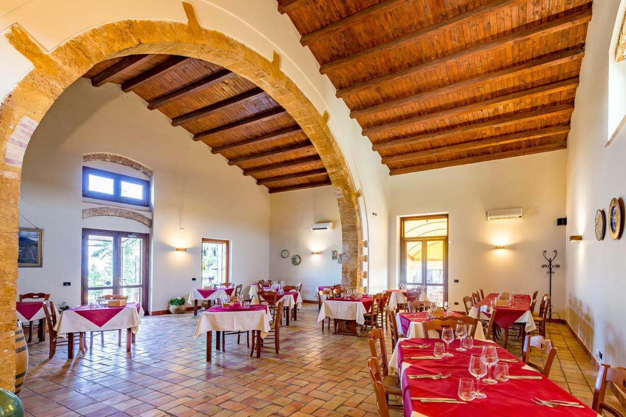 Agriturismo Tenuta Stoccatello メンフィ エクステリア 写真